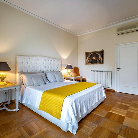 Yid D'Azeglio Luxury Apartment With Parking Florence Luaran gambar