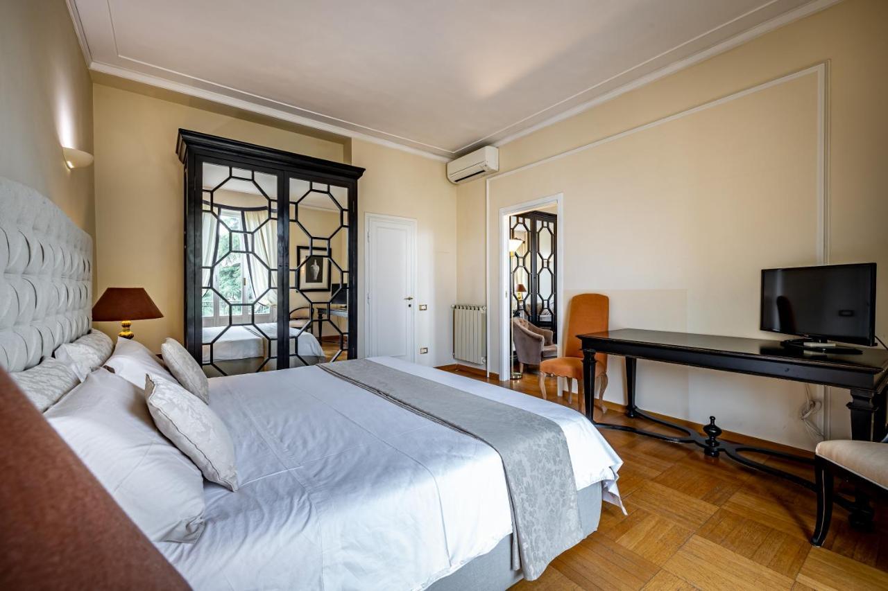 Yid D'Azeglio Luxury Apartment With Parking Florence Luaran gambar
