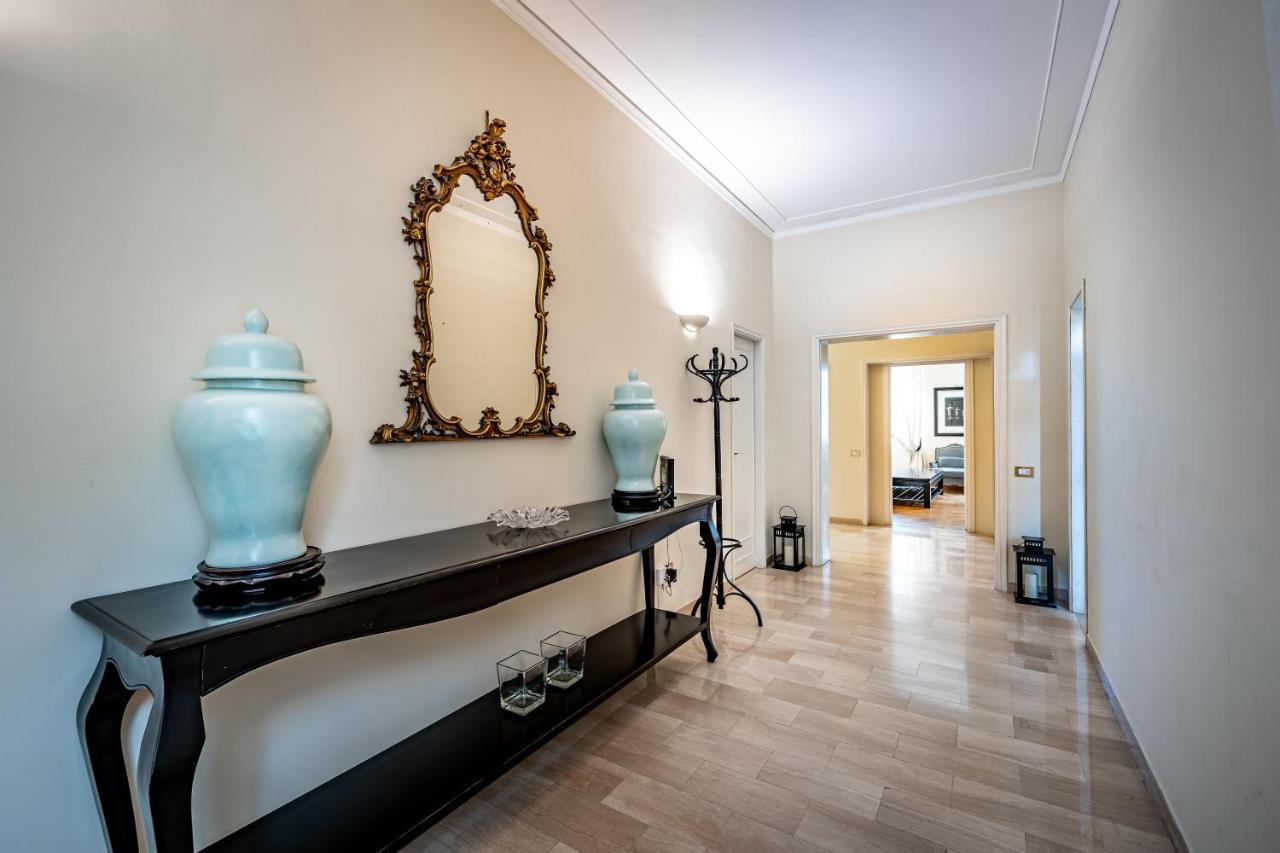 Yid D'Azeglio Luxury Apartment With Parking Florence Luaran gambar