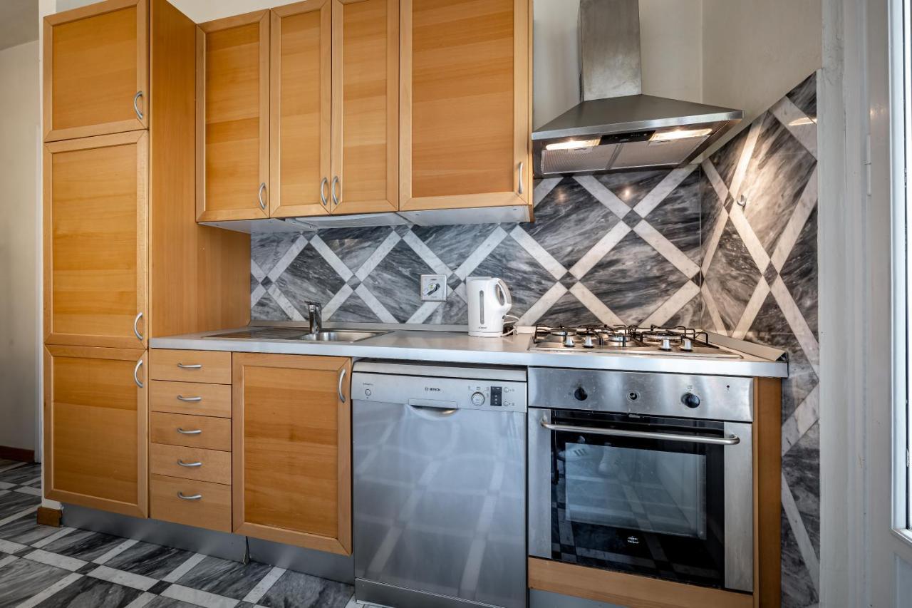 Yid D'Azeglio Luxury Apartment With Parking Florence Luaran gambar