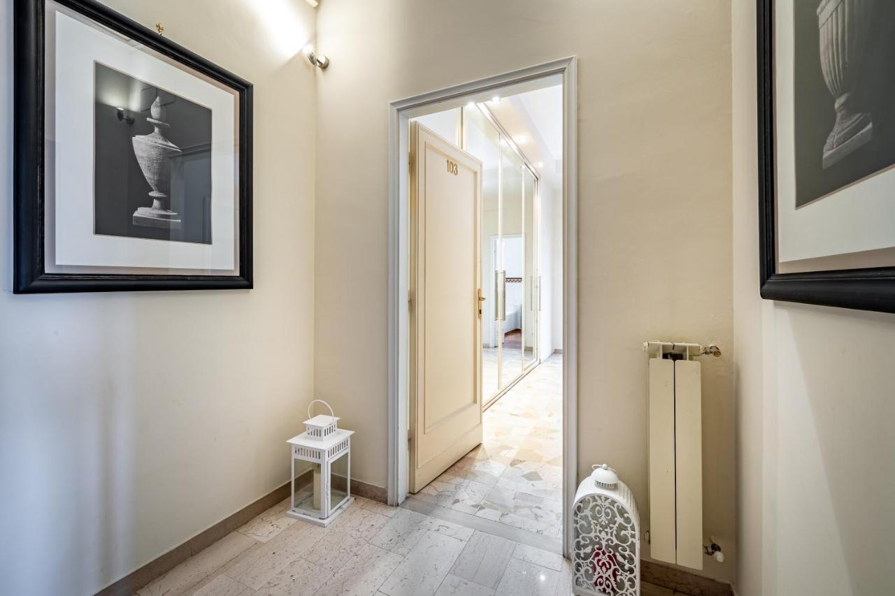 Yid D'Azeglio Luxury Apartment With Parking Florence Luaran gambar